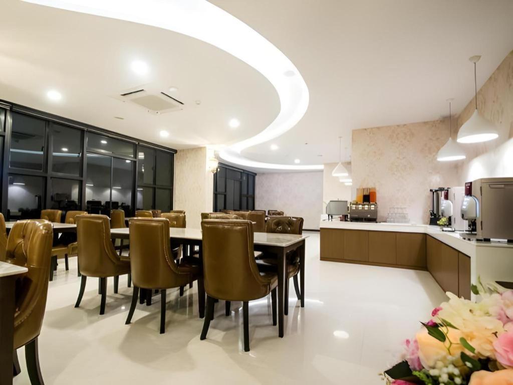 The Y Boutique Hotel Chiang Mai Ngoại thất bức ảnh
